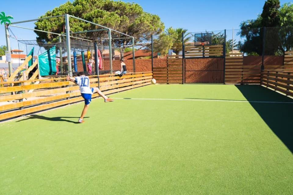 Coco - Camping Le Mar Estang Canet-en-Roussillon Esterno foto